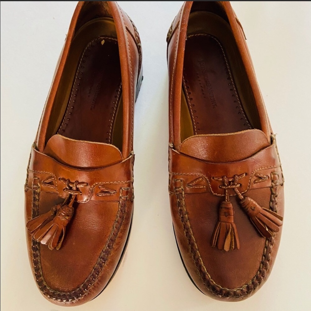 Johnston & Murphy brown tassel loafers size 10.5